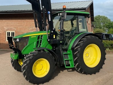 John Deere 6110RC