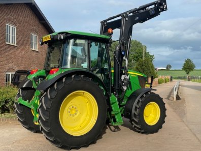 John Deere 6110RC