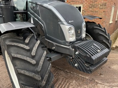 Valtra N143 Hi-Tec