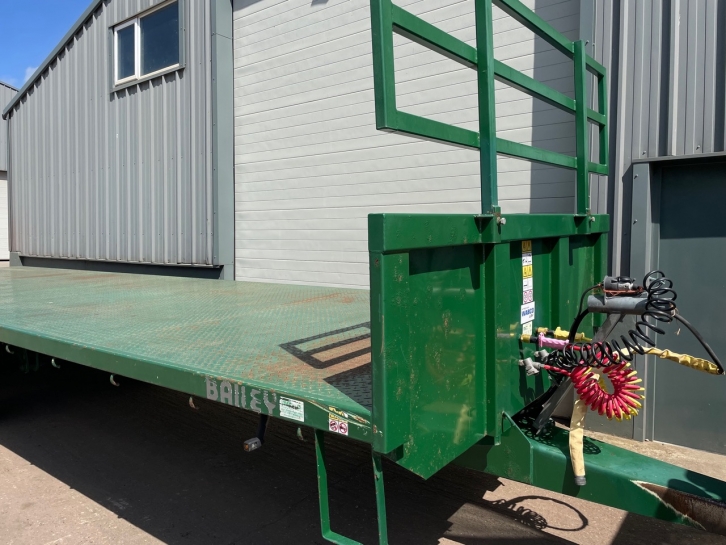 Bailey 12 Ton flat trailer