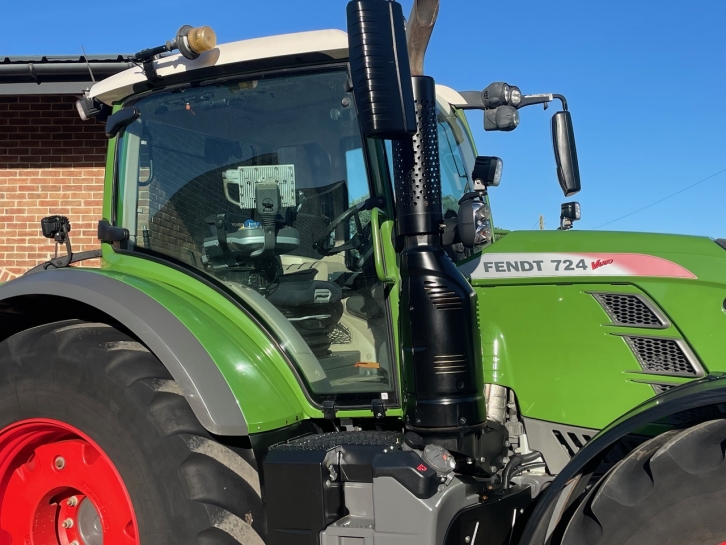 Fendt 724