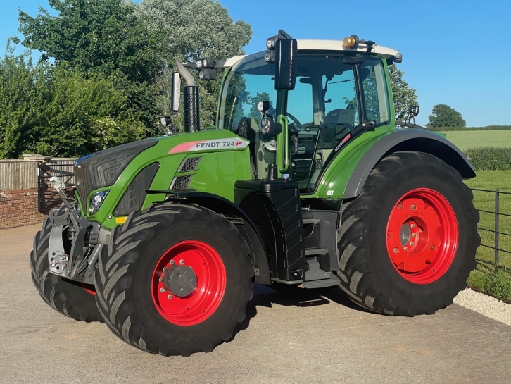 Fendt 724