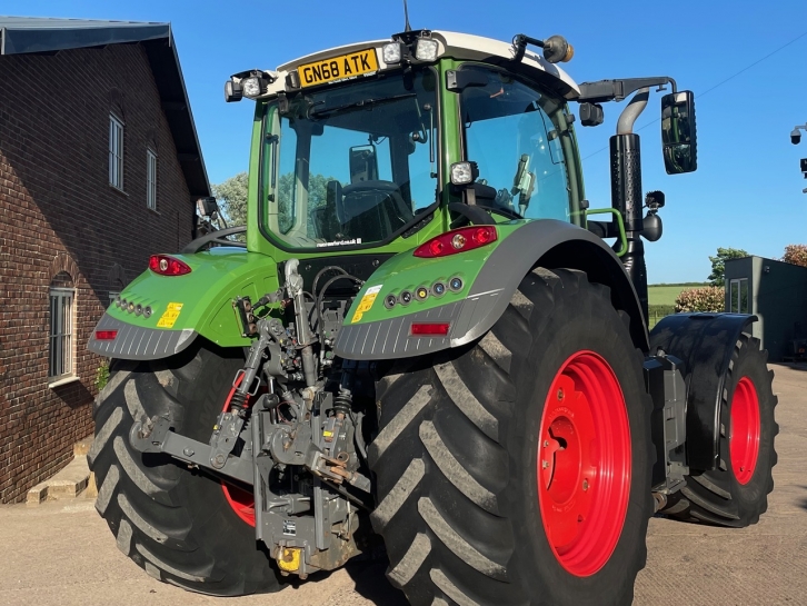 Fendt 724