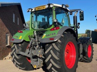 Fendt 724