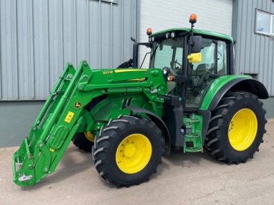 John Deere 6120M