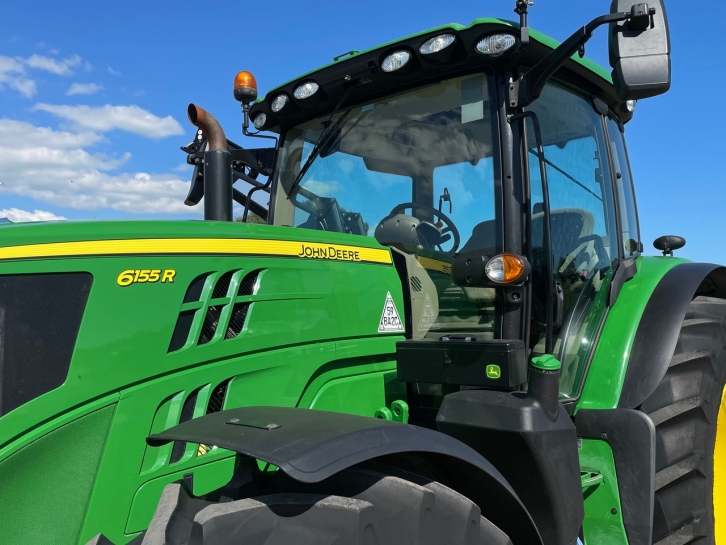 John Deere 6155R
