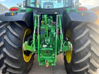 John Deere 6155R