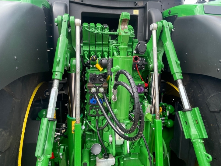 John Deere 6250R Ultimate Edition