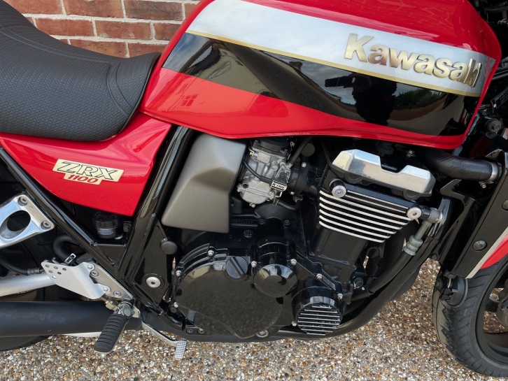 Kawasaki ZRX 1100