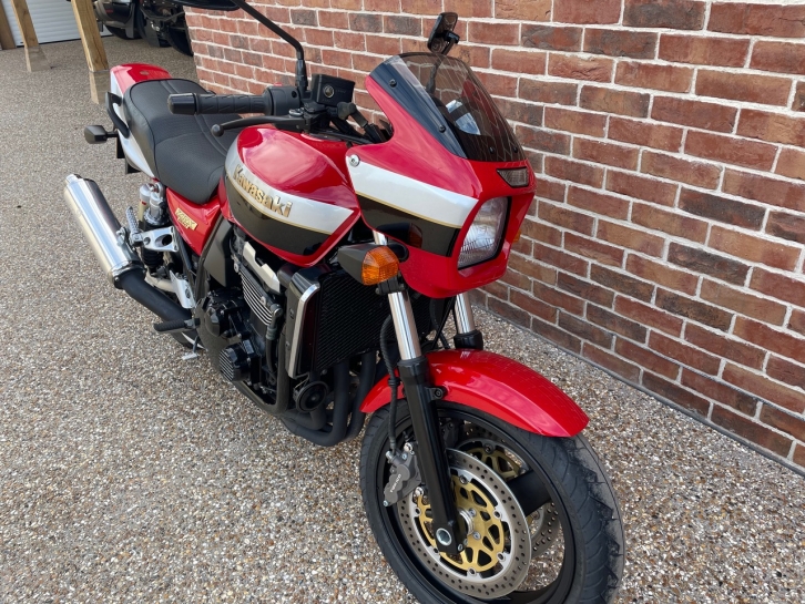 Kawasaki ZRX 1100