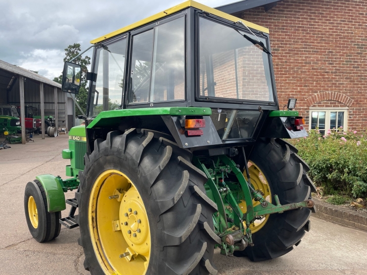 John Deere 1640