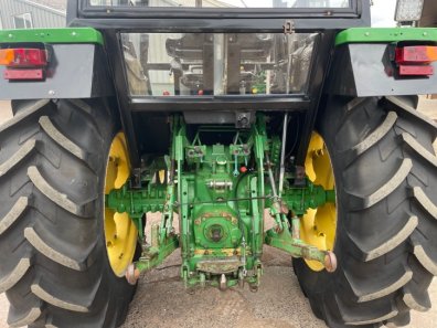 John Deere 1640