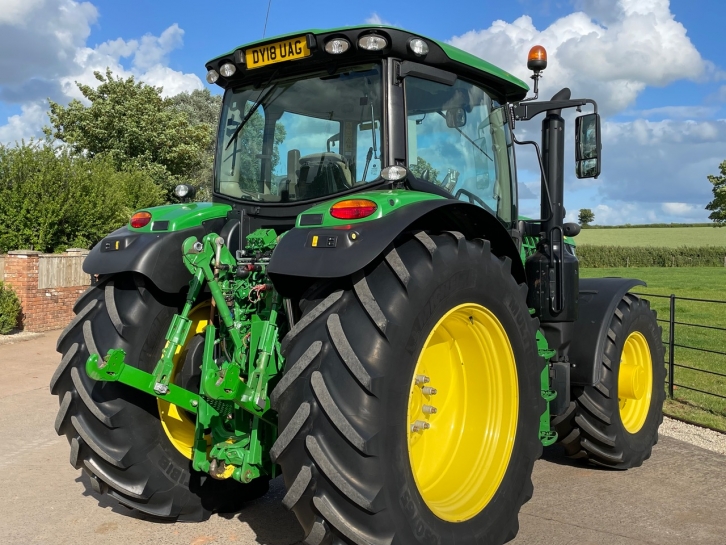 John Deere 6155R