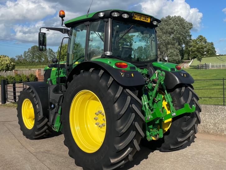 John Deere 6155R