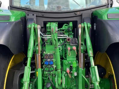 John Deere 6155R