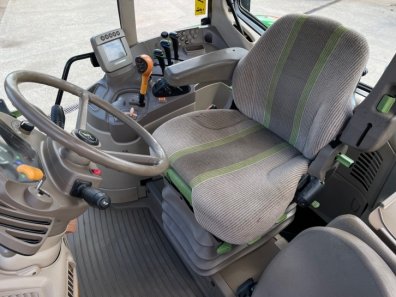 John Deere 6330