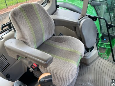John Deere 6330