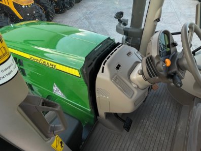 John Deere 6215R Ultimate Edition