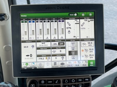 John Deere 6215R Ultimate Edition
