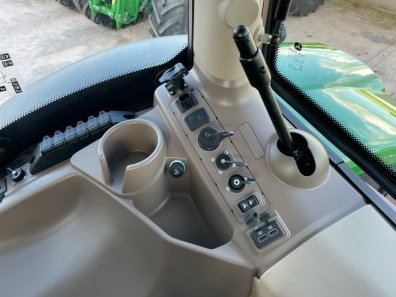 John Deere 6215R Ultimate Edition