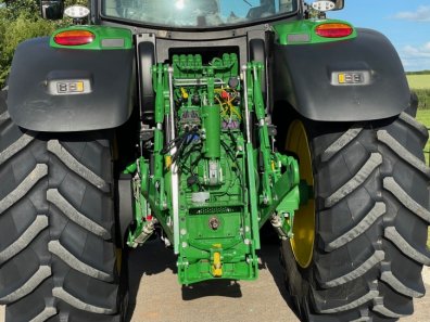 John Deere 6215R Ultimate Edition