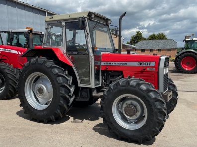 Massey Ferguson 390T
