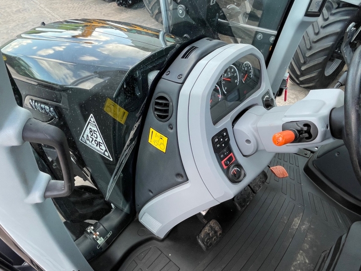 Valtra N174 Direct