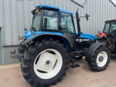 New Holland 8160
