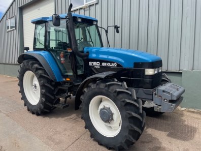 New Holland 8160