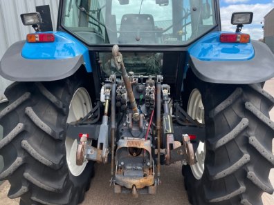 New Holland 8160