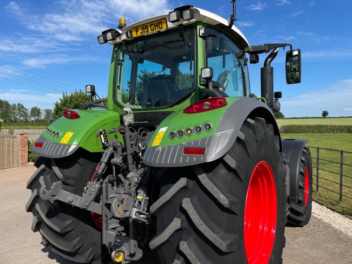 Fendt 724 Profi-Plus