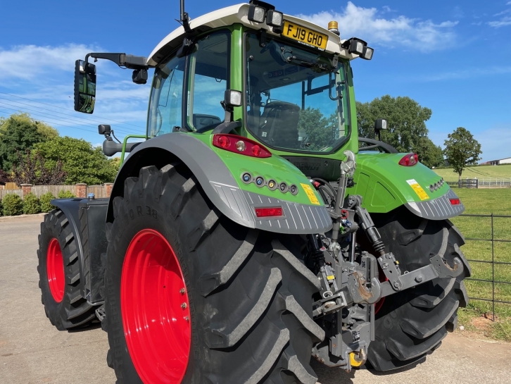 Fendt 724 Profi-Plus