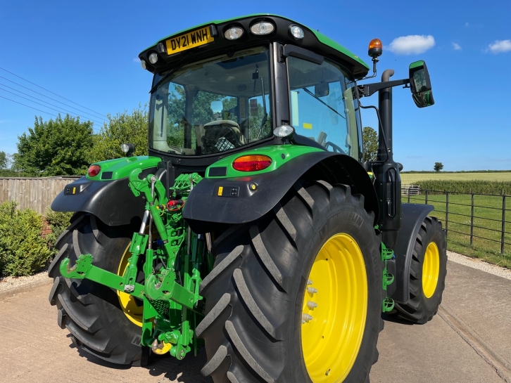 John Deere 6130R