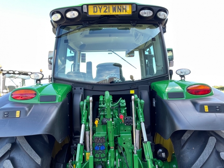John Deere 6130R