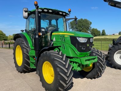 John Deere 6130R