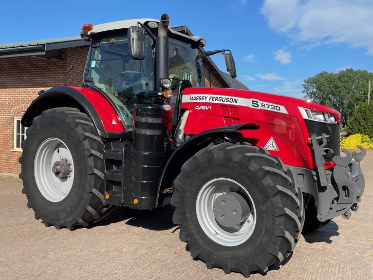 Massey Ferguson 8730S