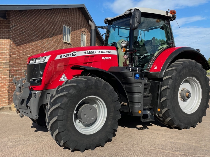 Massey Ferguson 8730S