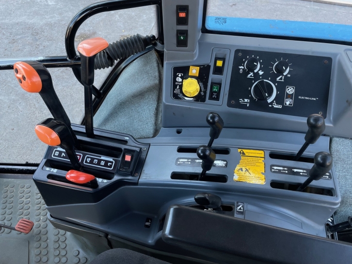 Ford 7840 SLE