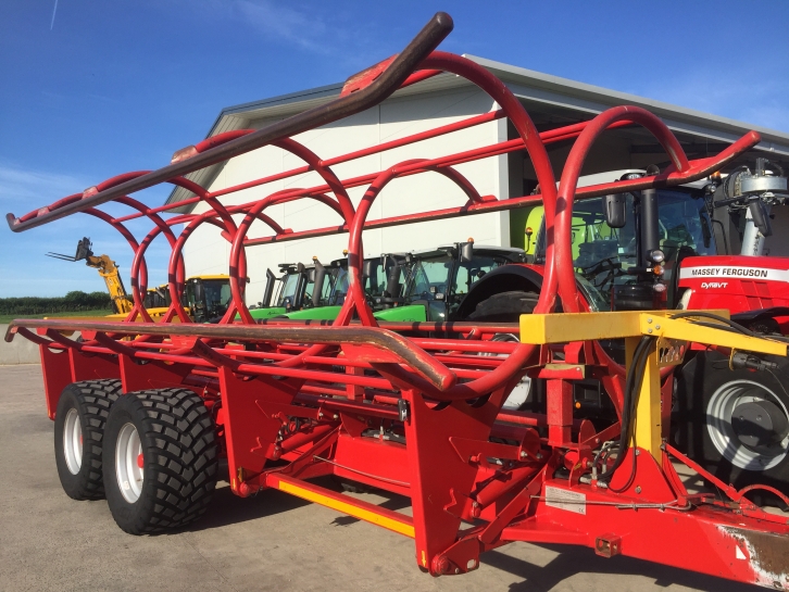 Keltec 10 pack round bale chaser