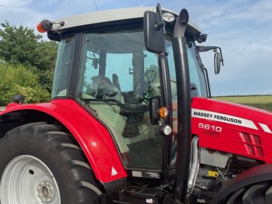 Massey Ferguson 5610