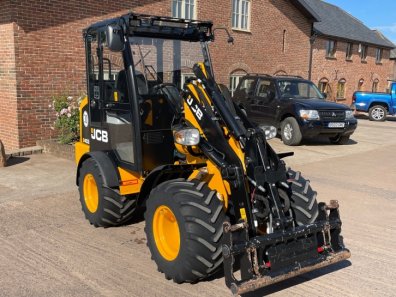 JCB 403