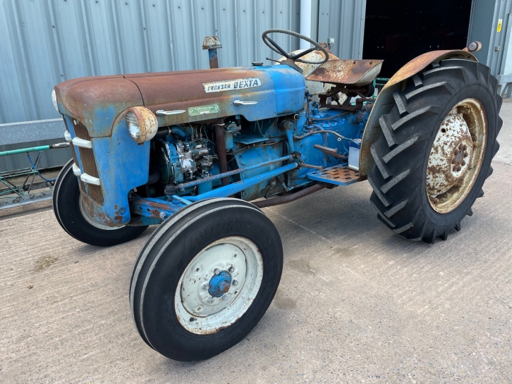 Fordson Dexta