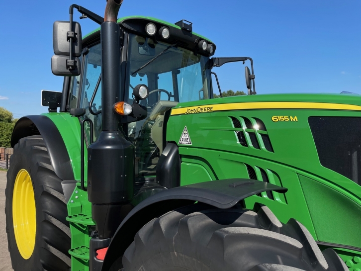 John Deere 6155M
