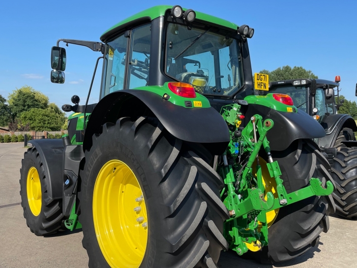 John Deere 6155M