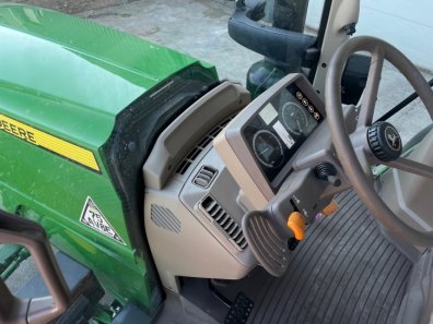John Deere 6155M