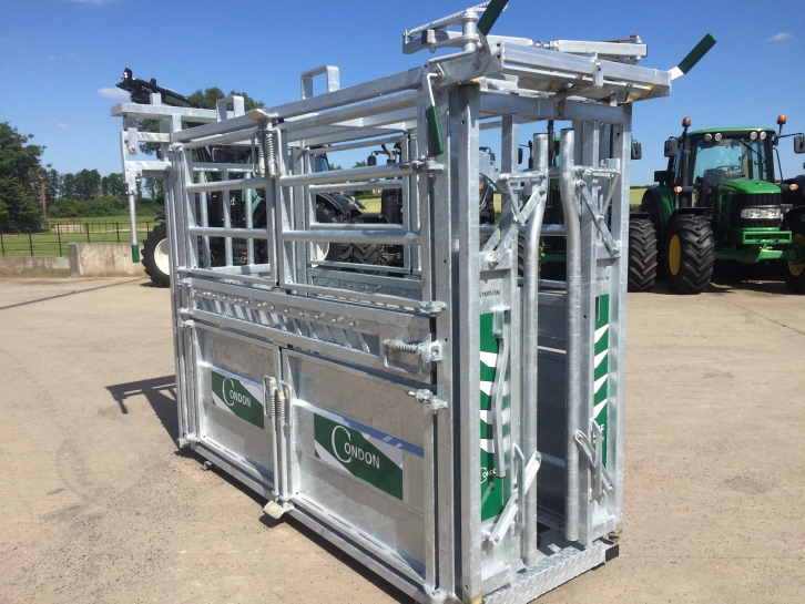 Condon supreme cattle crush