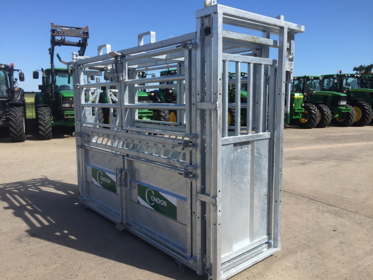 Condon supreme cattle crush