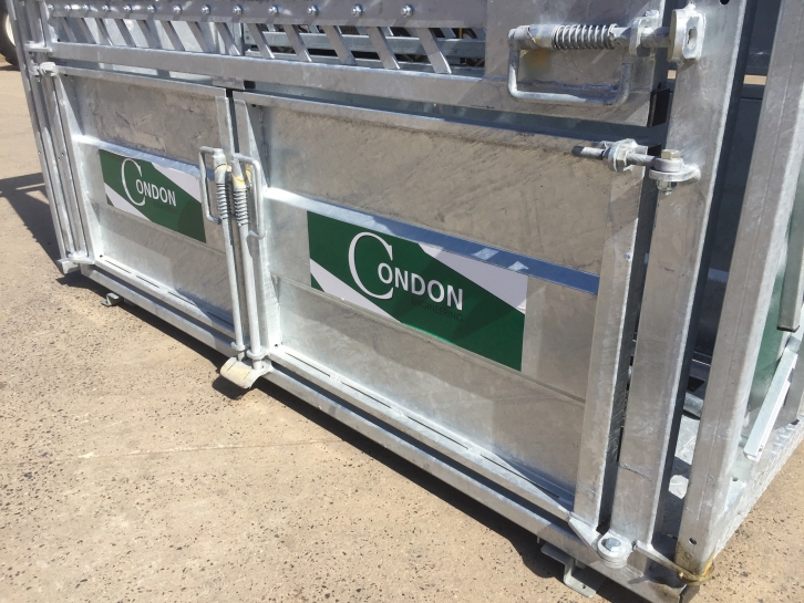 Condon supreme cattle crush