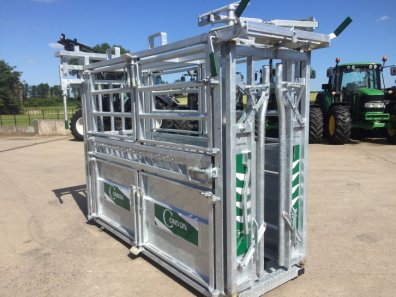 Condon supreme cattle crush