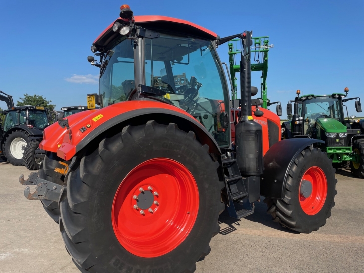Kubota M7151 Premium